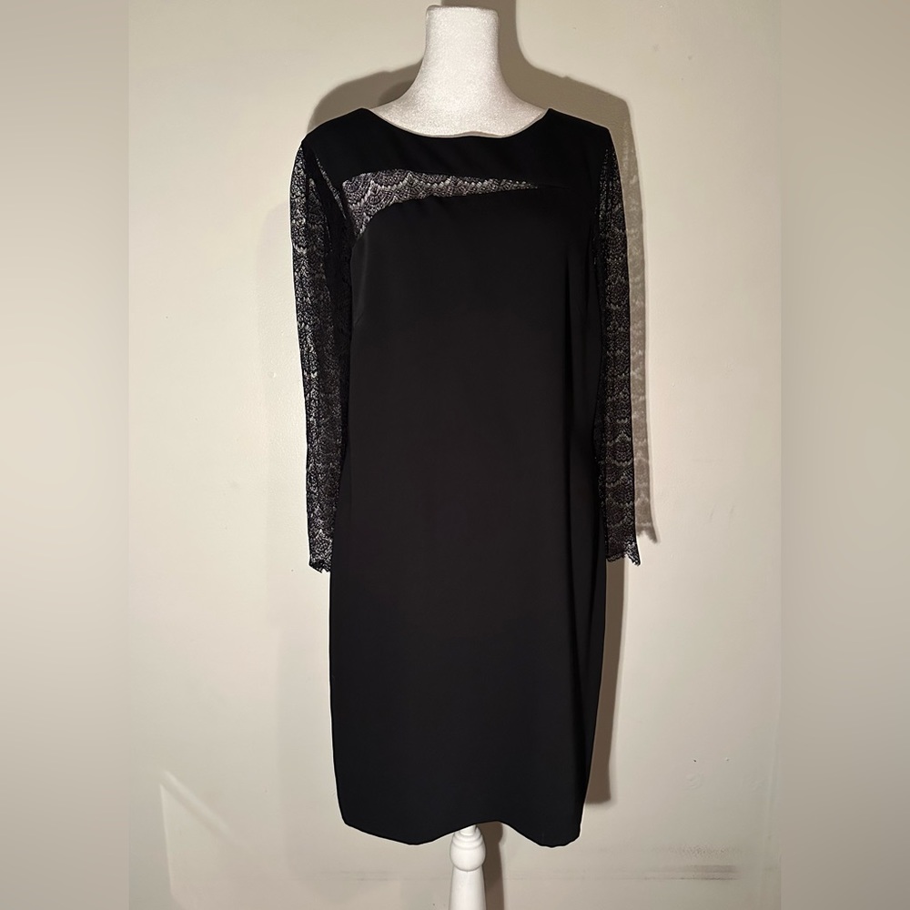 Gianni Bini Women Black/Lace Dress Size 10.